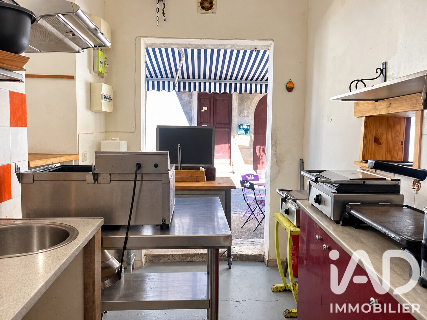 Magasin à vendre - 1 pièce - 60m2 - Vogüé (07200)
