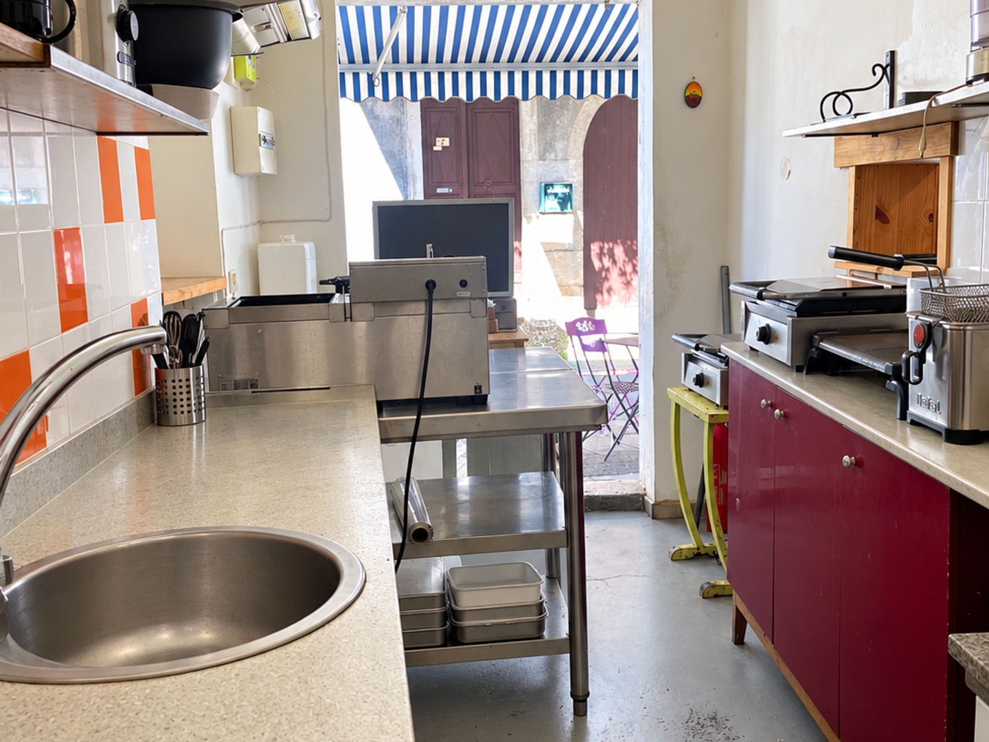 Magasin à vendre - 1 pièce - 60m2 - Vogüé (07200)