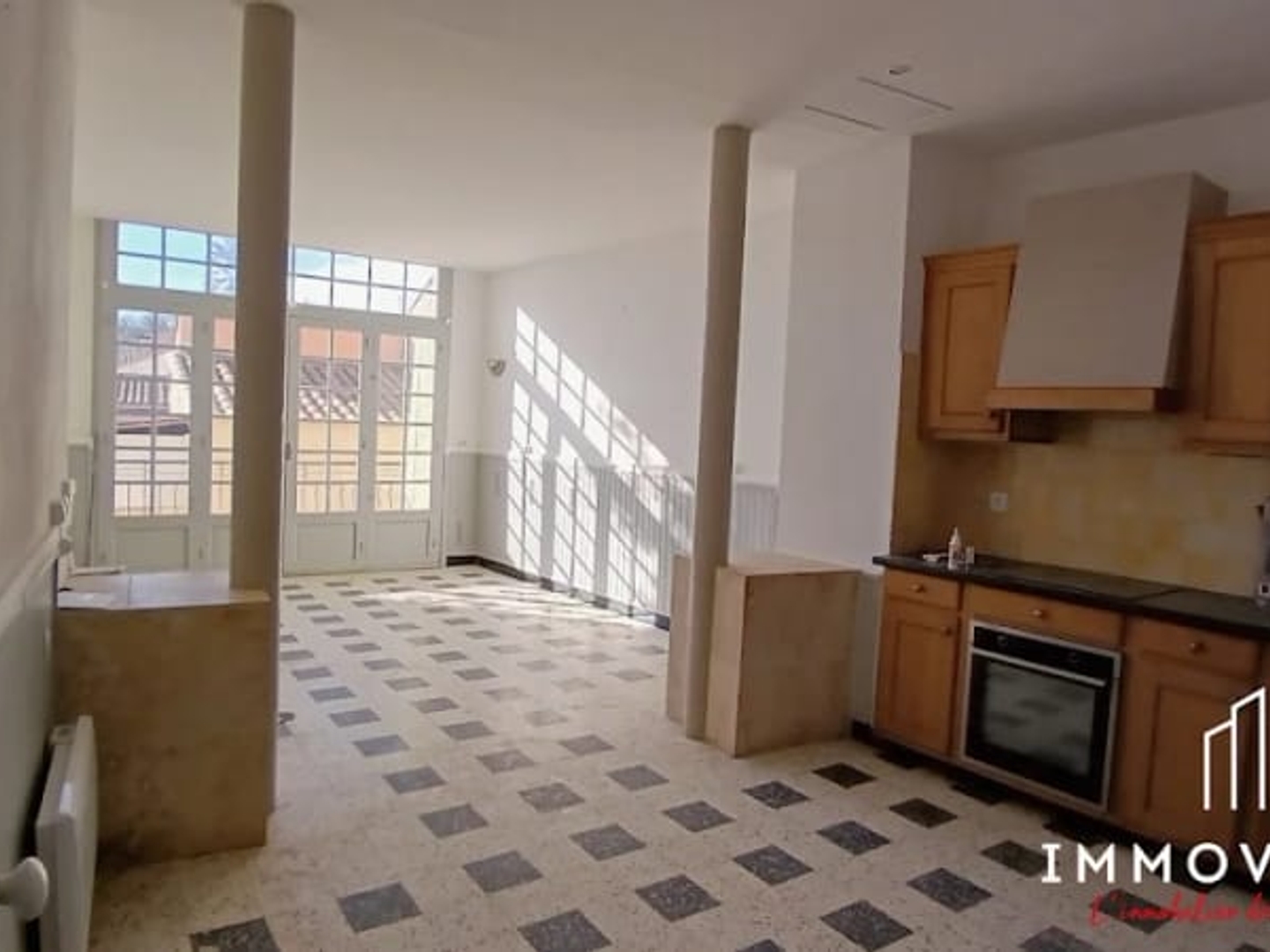 Maison à vendre - 4 pièces - 103m2 - Lézignan-La-Cèbe (34120)