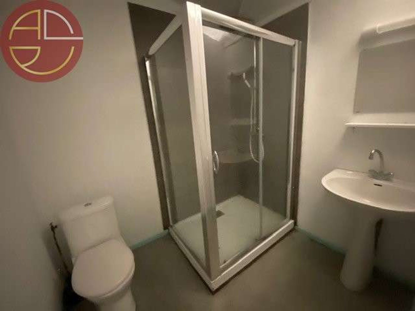 A vendre entrepôt de 1800m² à Plaisance-du-Touch