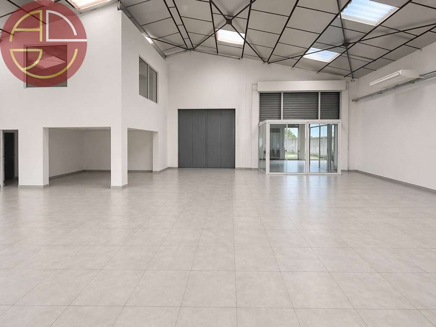 Locaux à vendre - 1800m2 - Plaisance-Du-Touch (31830)