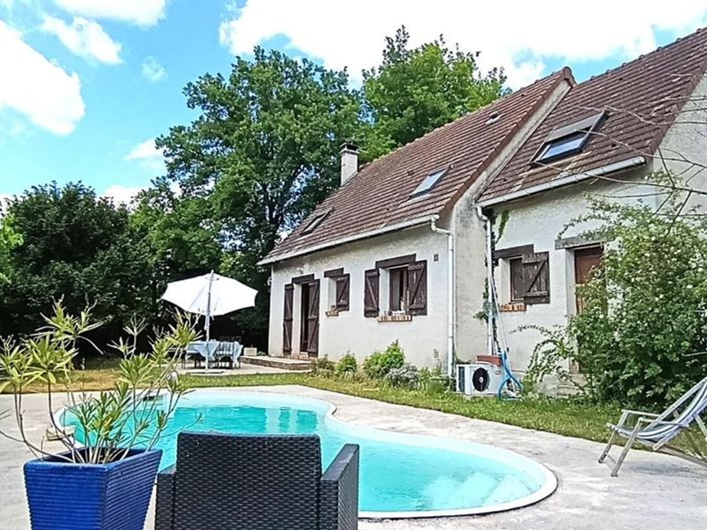 Maison de luxe 8 pièces 132 m²