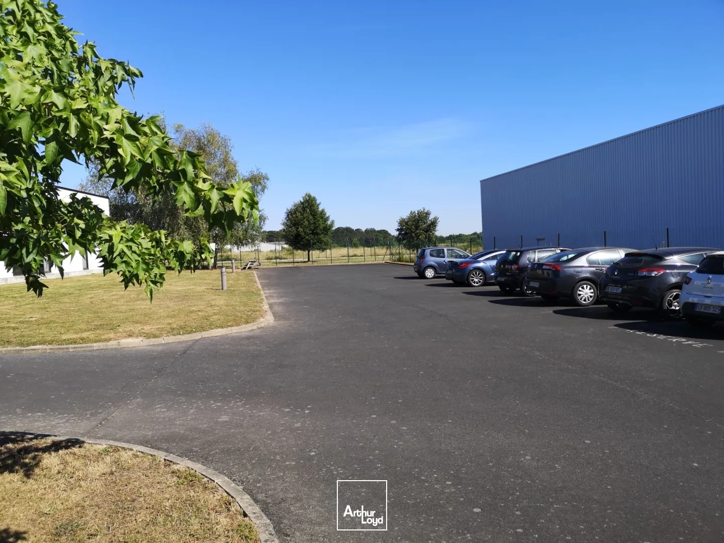 Immeuble à vendre - 545m2 - Carquefou (44470)