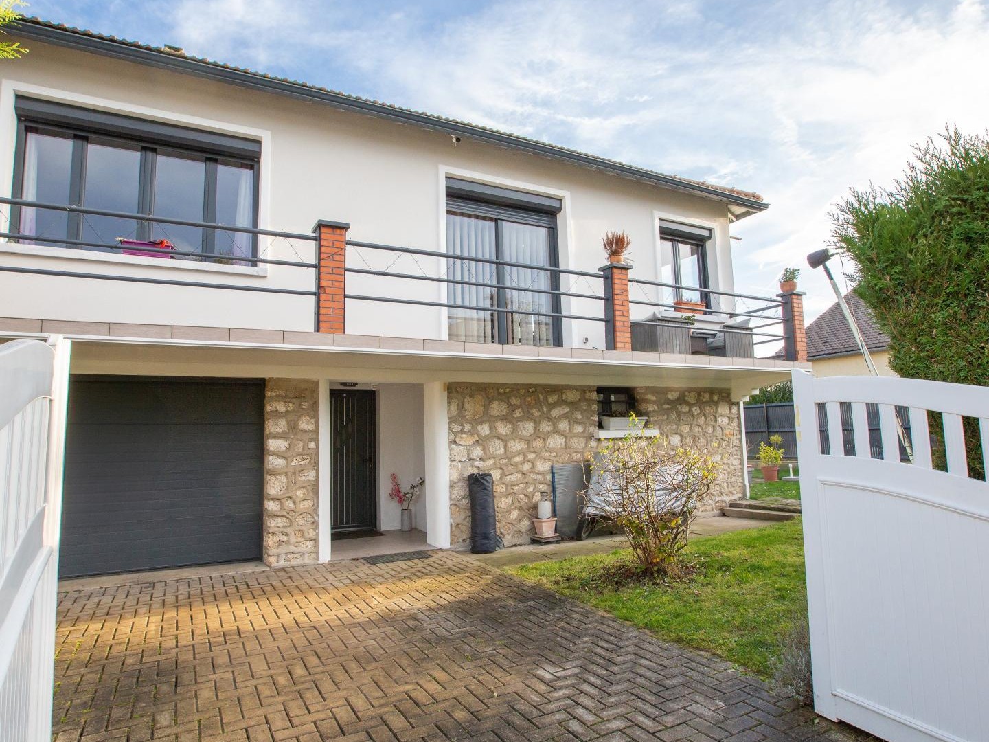 MAISON FAMILIALE SANS AUCUN TRAVAUX