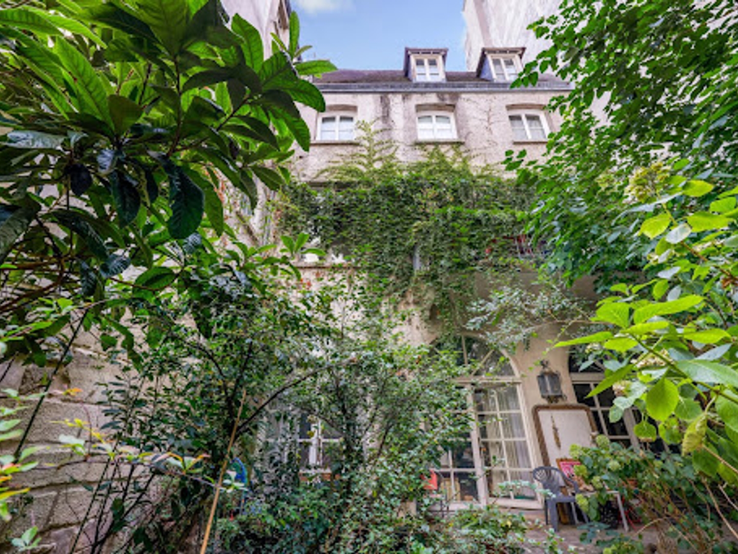 Appartement 5 pièces 337 m²