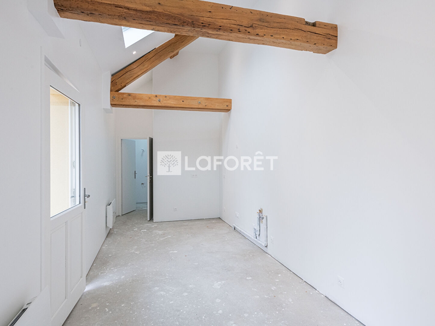 Maison à vendre - 7 pièces - 210m2 - La Celle-Saint-Cloud (78170)