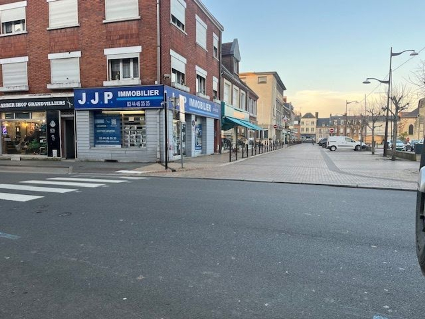 Locaux à vendre - 40m2 - Grandvilliers (60210)