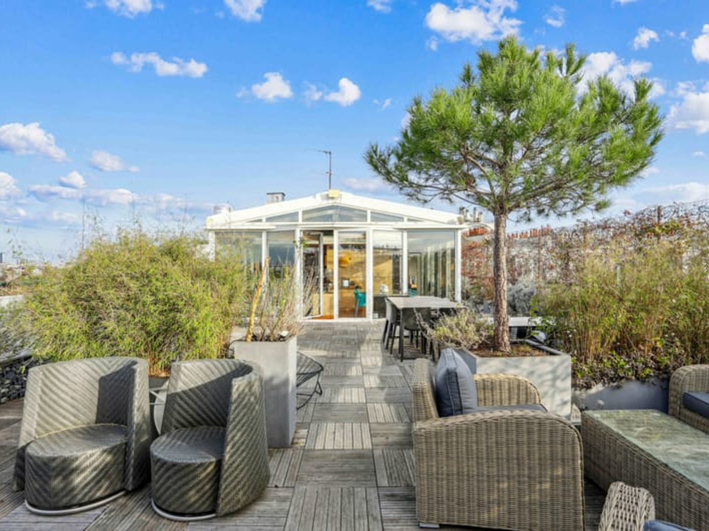 Appartement d'exception avec terrasse et vue dégagée!