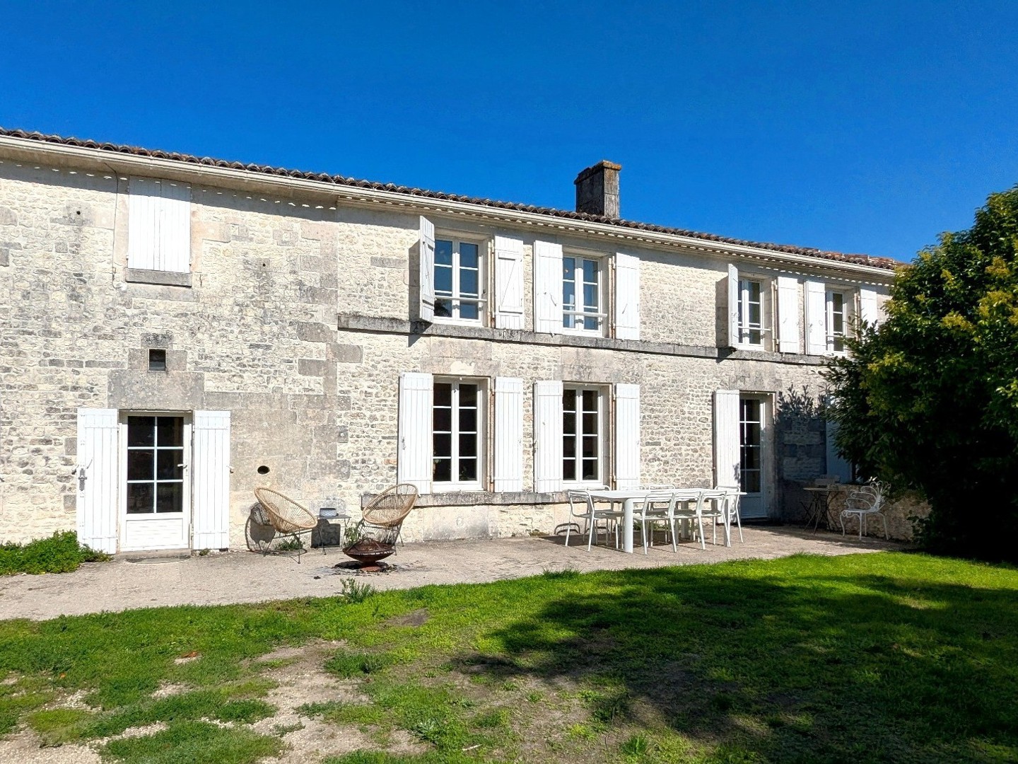 Maison 5 pièces 210 m²