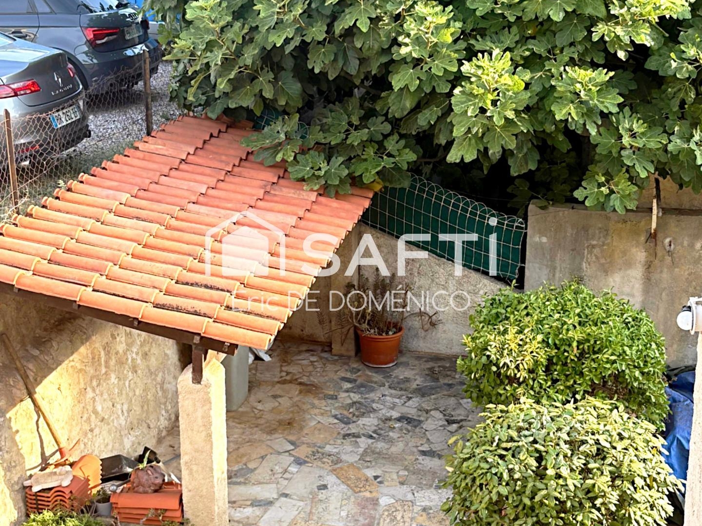 OLLIOULES - Haut de villa de 91 M²