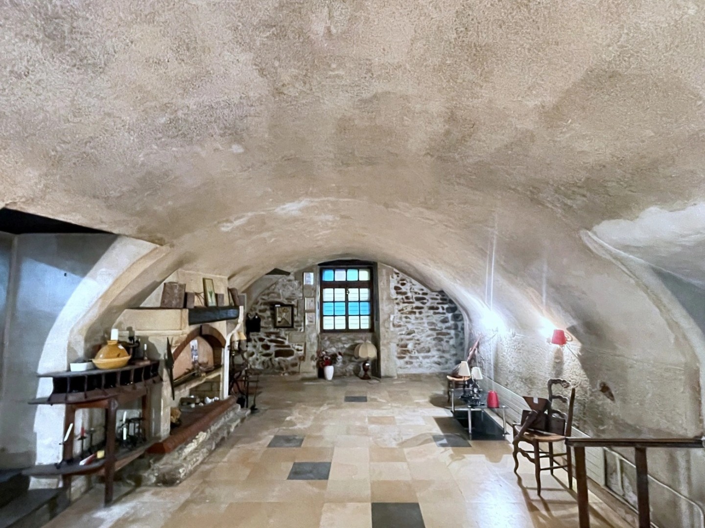 Maison 13 pièces 353 m²