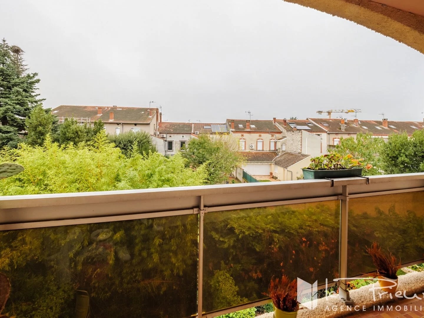 ALBI charmant T3 avec terrasses, garage et cave, au calme, proch