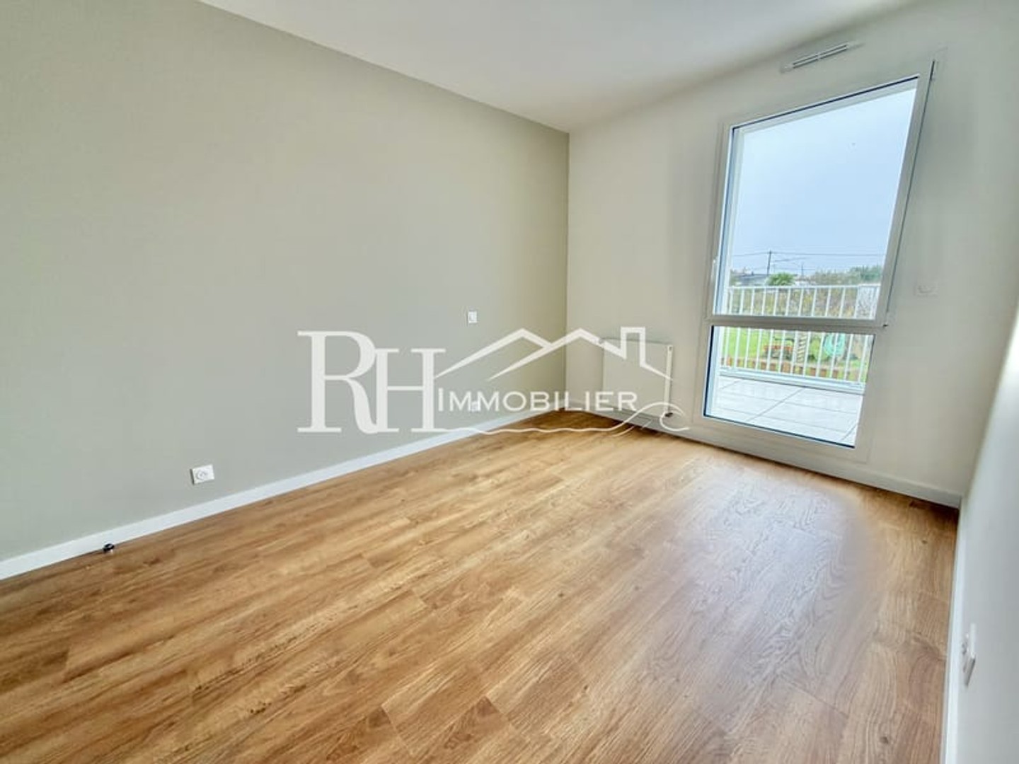 Appartement à vendre - 3 pièces - 70m2 - Saint-Gilles-Croi... (85800)