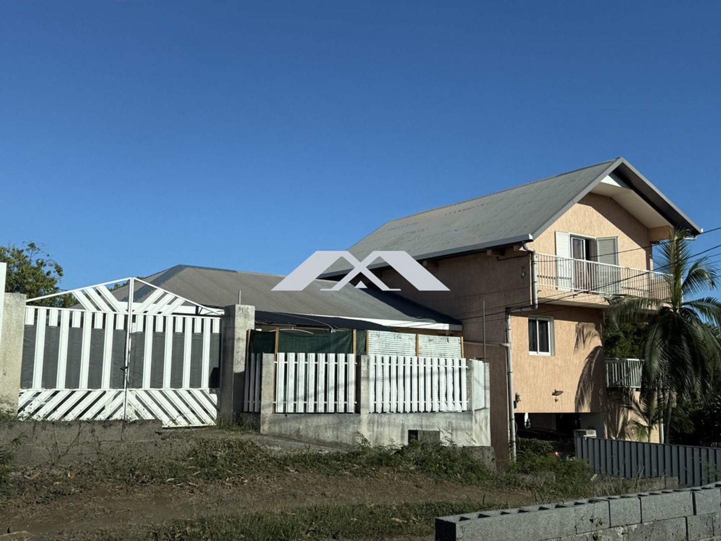 Ensemble immobilier F4 + F5 Ravine des Cabris Double habitat