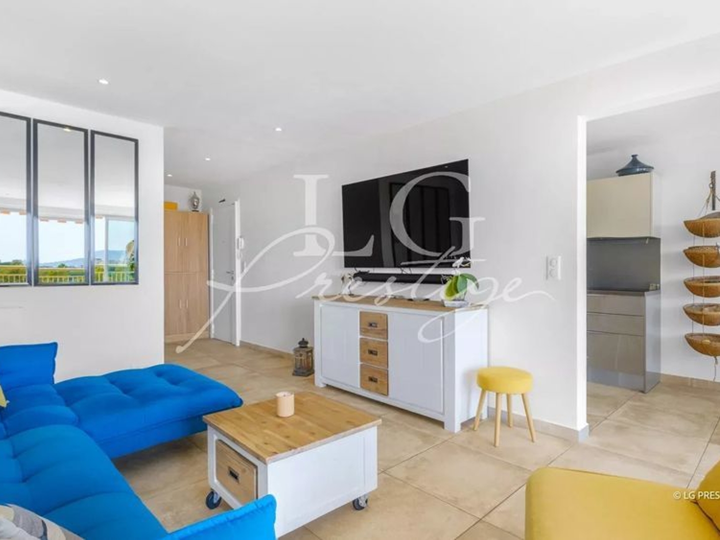 Appartement à vendre - 2 pièces - 58m2 - Mandelieu-La-Napoule (06210)