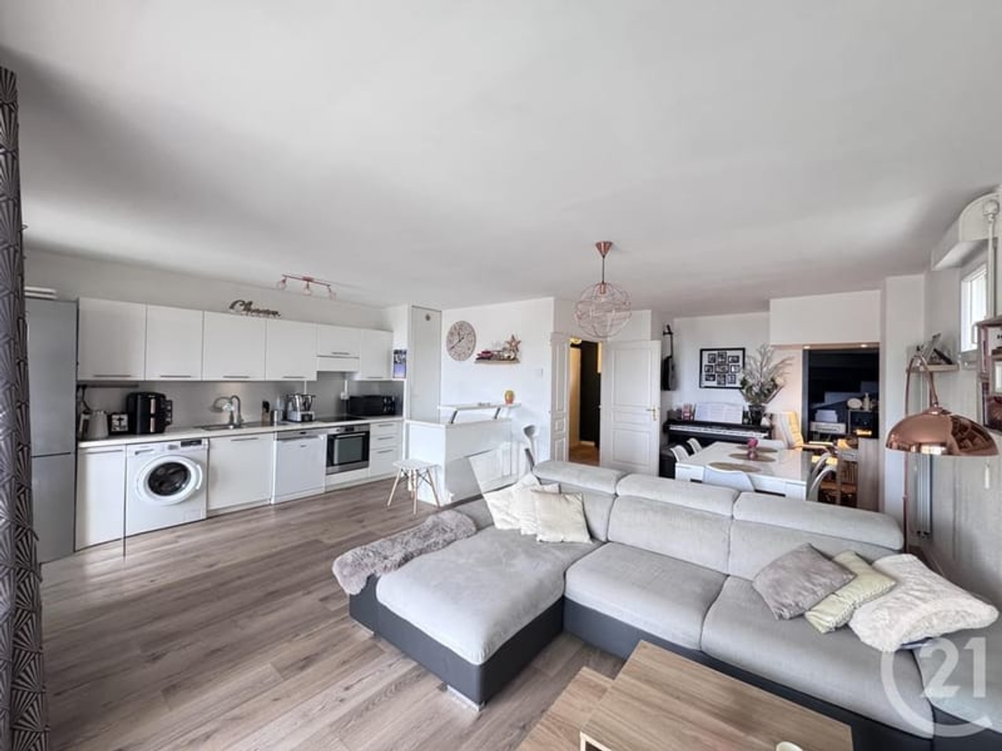 Appartement à vendre - 4 pièces - 88m2 - Èze (06360)