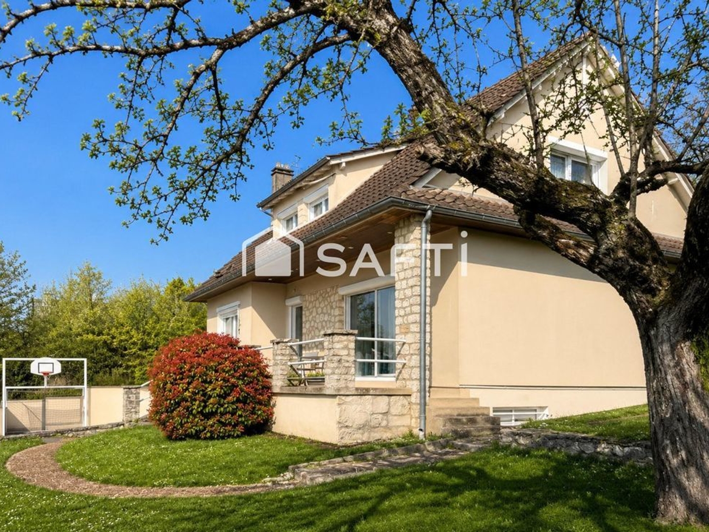 Maison à vendre - 7 pièces - 156m2 - Voulx (77940)