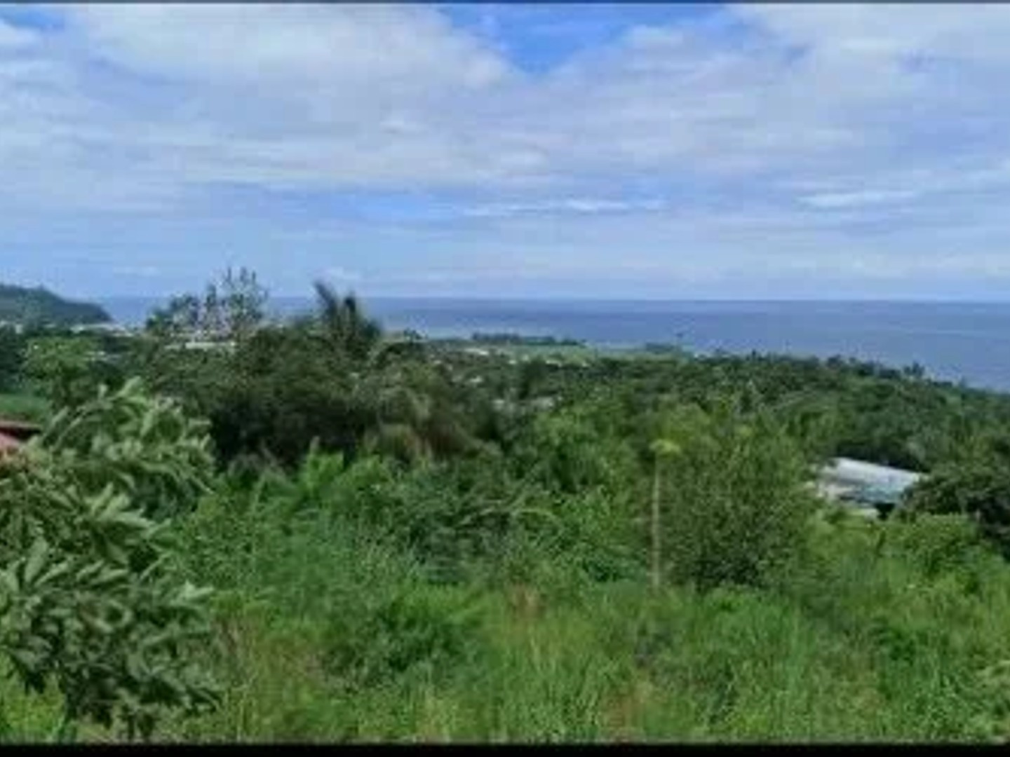 Terrain 607 m²