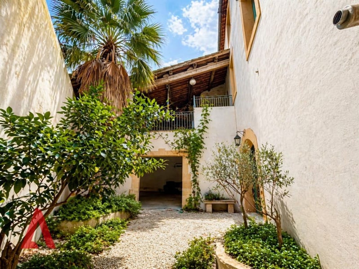 9 pièces, 279 m2 Résidence viticole à vendre à Saint Thibery - 370 000 € *