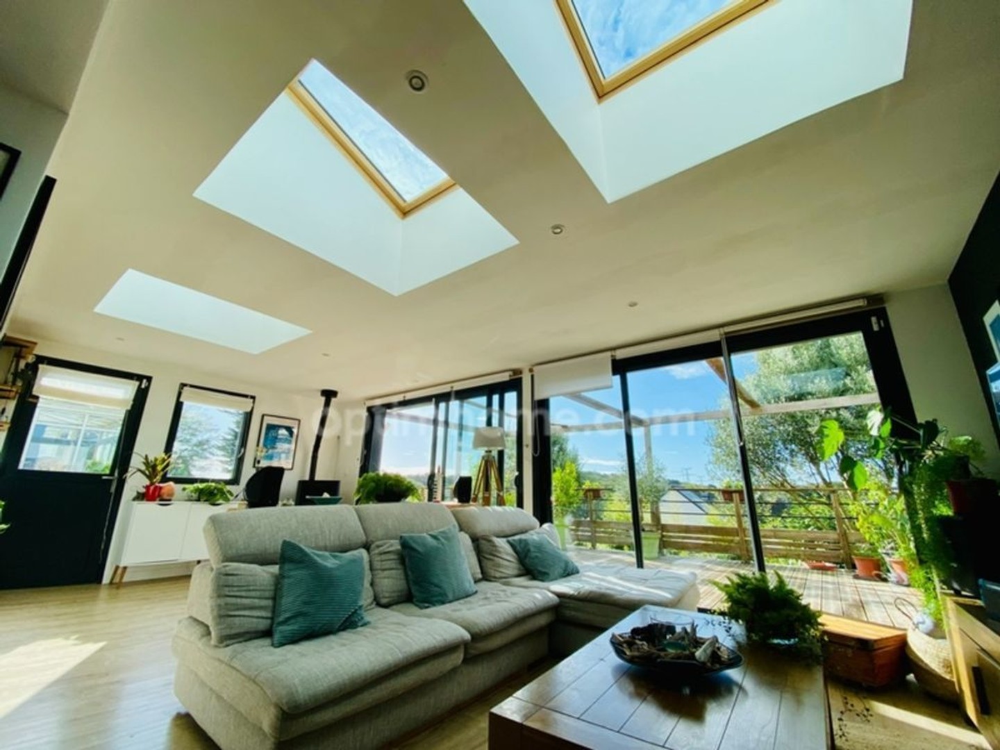 Bourg de GUIDEL ! Bien rare !