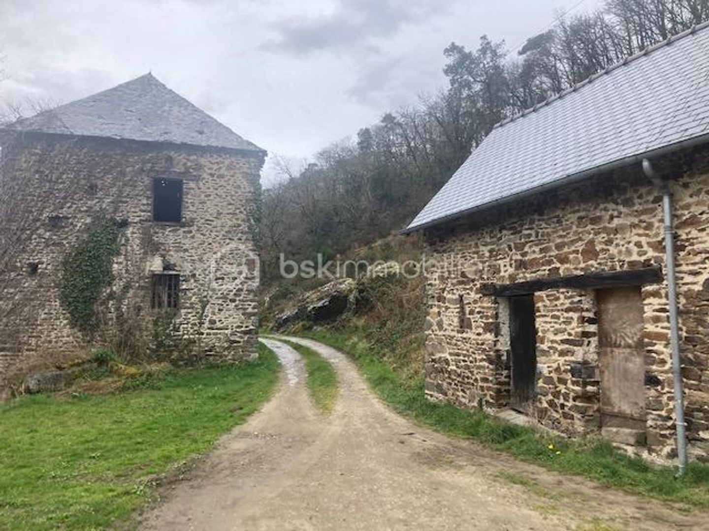 Maison à vendre - 1 pièce - 60m2 - Montenay (53500)