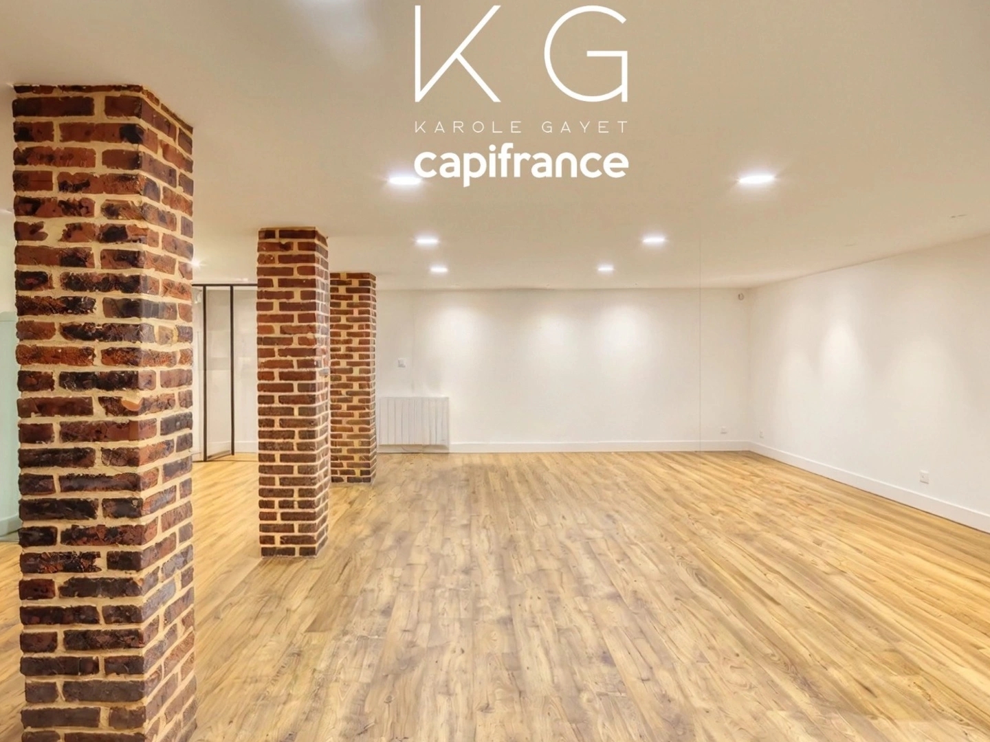 Magasin à vendre - 2 pièces - 74m2 - Deauville (14800)