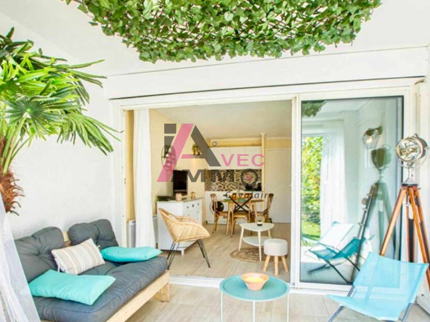 T2 rez de jardin Marines de Gassin