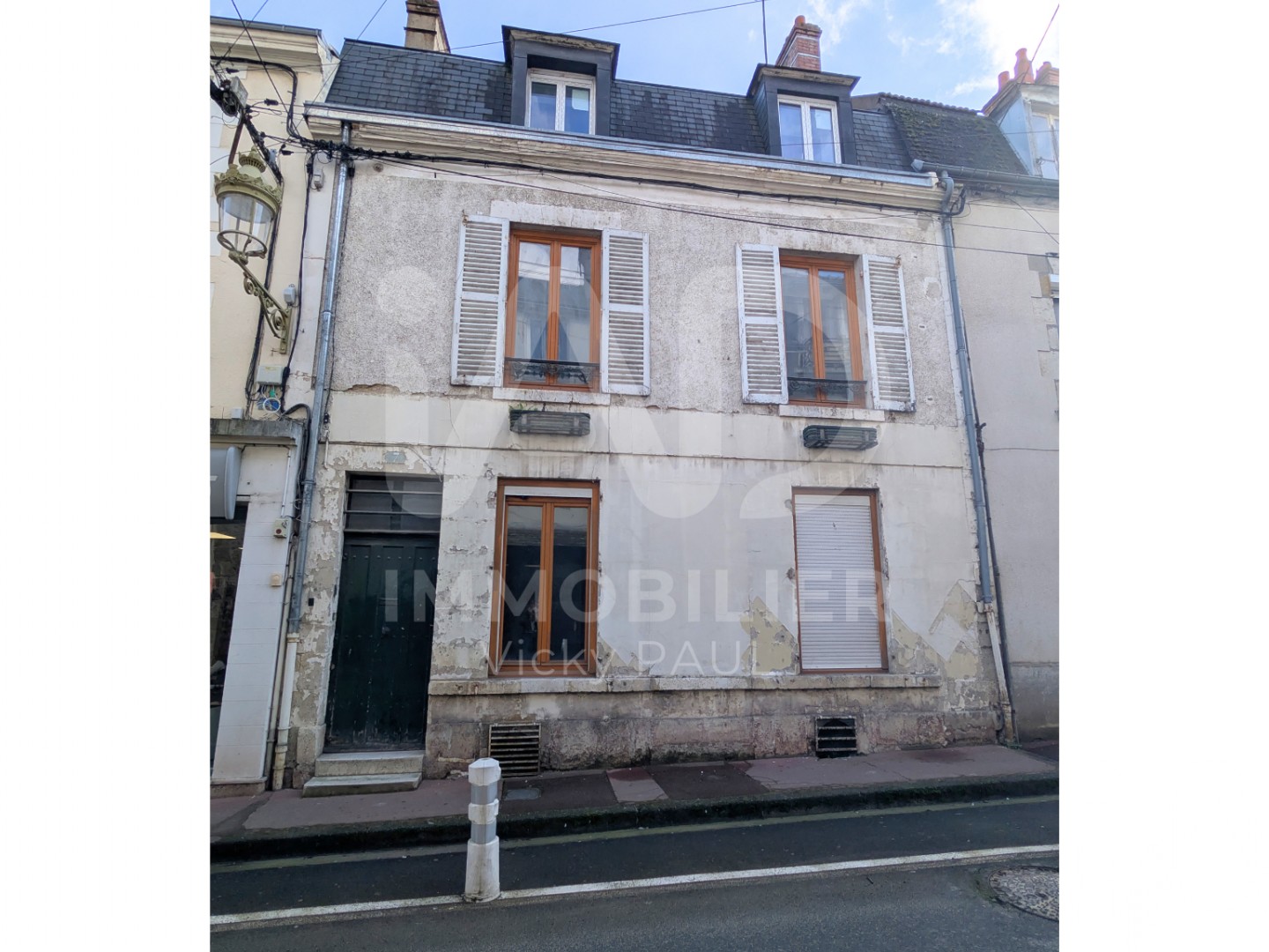 Maison avec appartements 3 pièces 146 m²