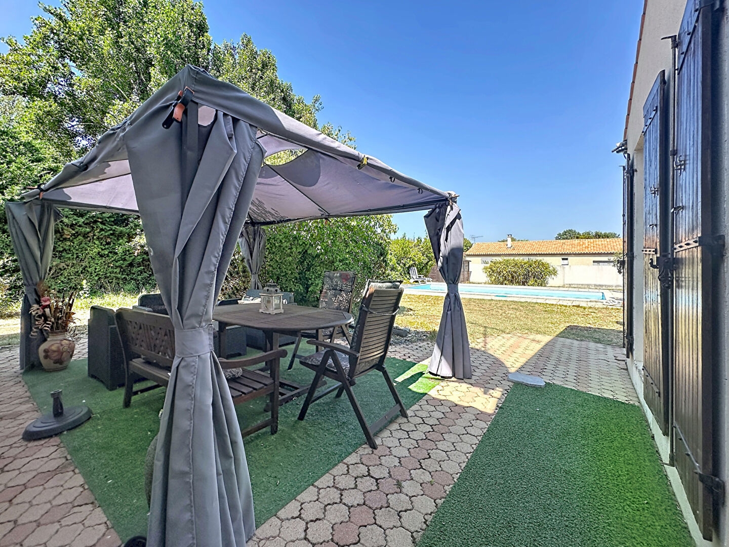 Maison à vendre - 7 pièces - 125m2 - Rochefort (17300)