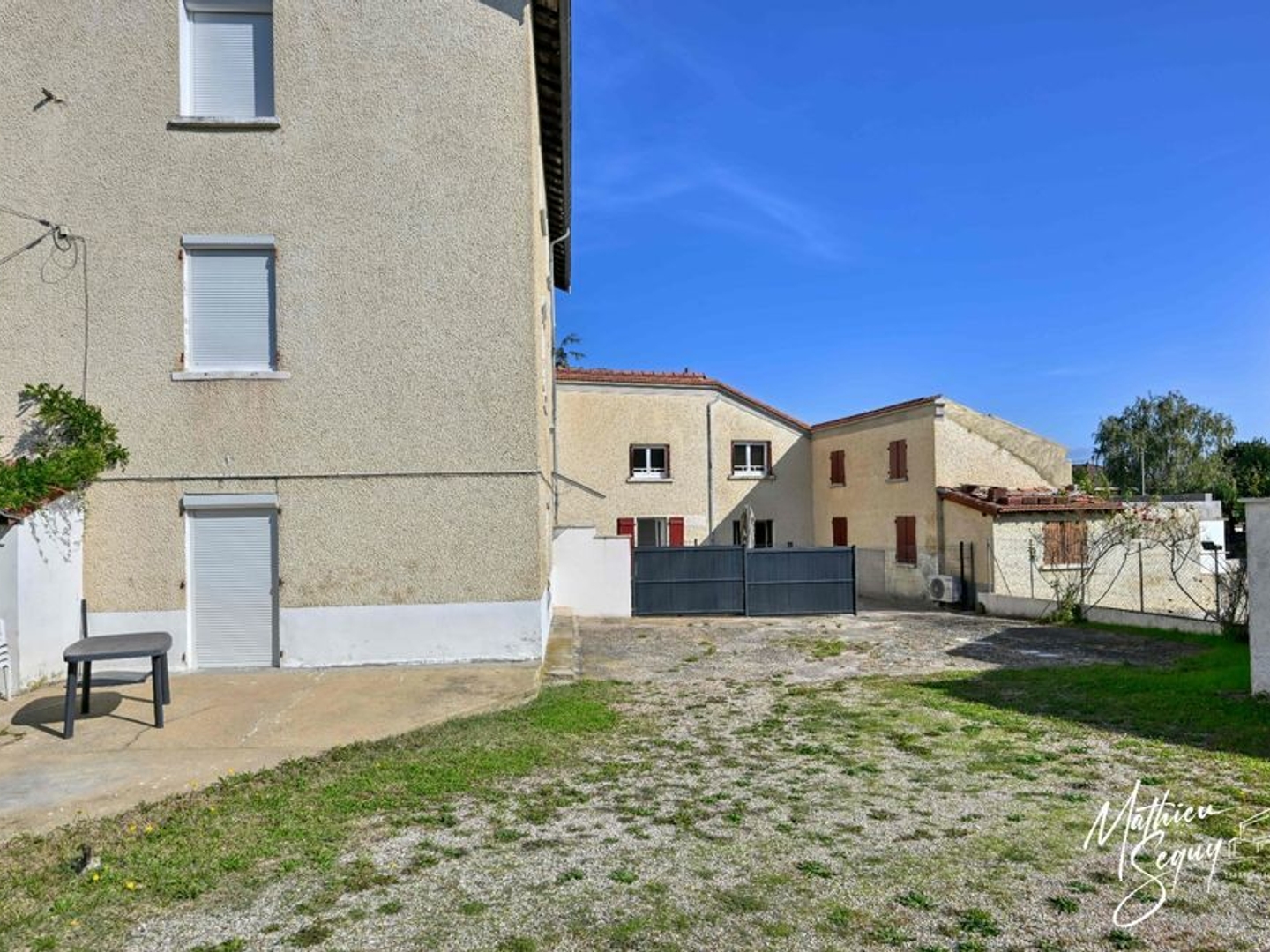 Appartement à vendre - 4 pièces - 75m2 - Brindas (69126)