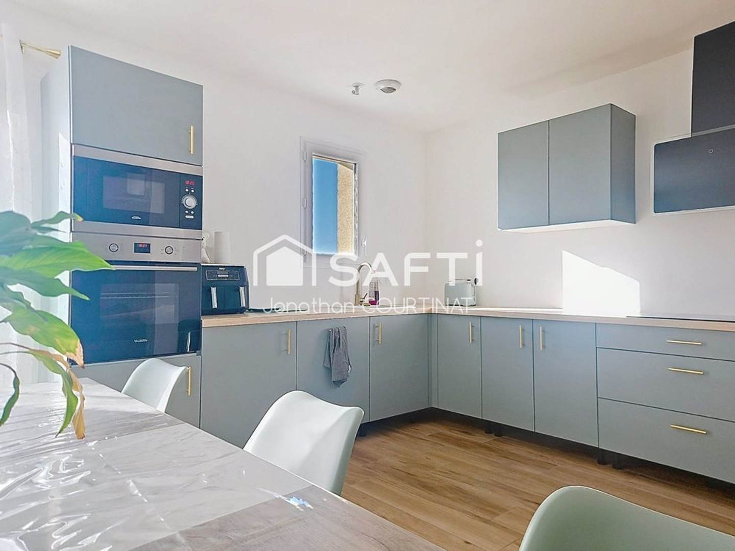 Maison à vendre - 4 pièces - 75m2 - Saint-Didier-La-F... (03110)
