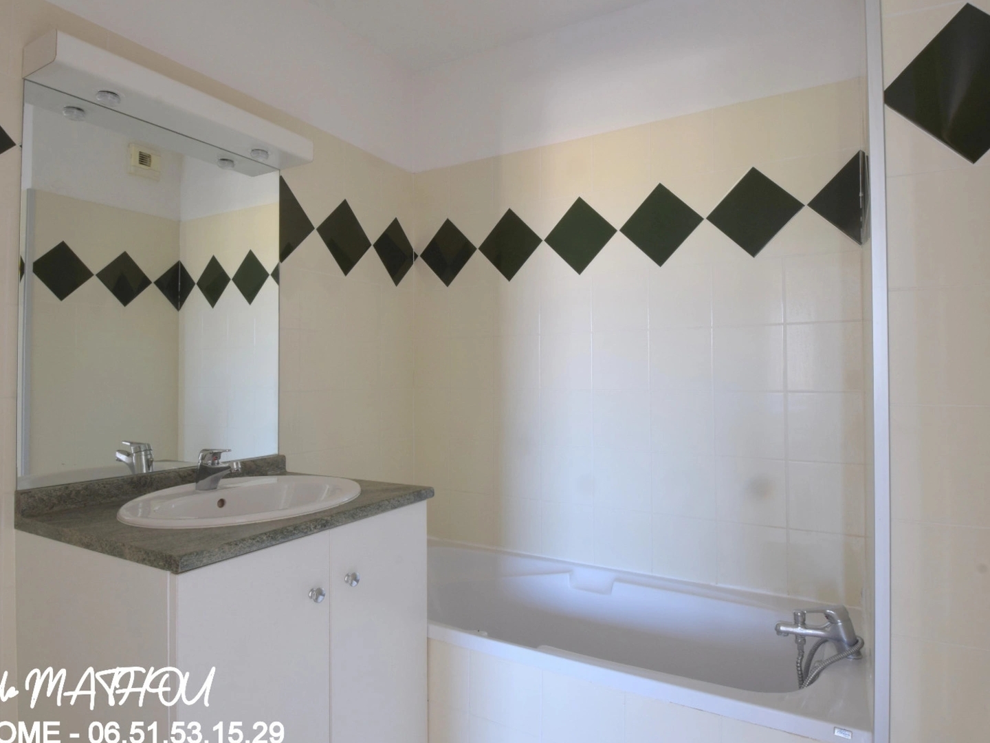 Appartement à vendre - 2 pièces - 41m2 - Lézignan-Corbières (11200)