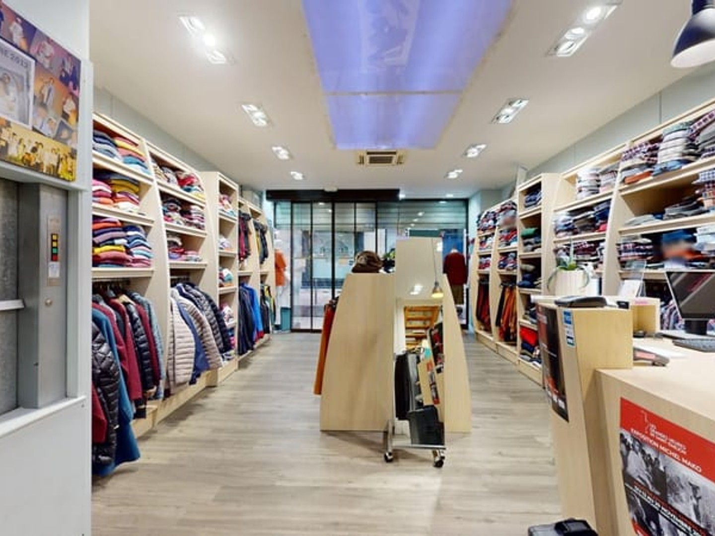 Bureaux 7 pièces 270 m²