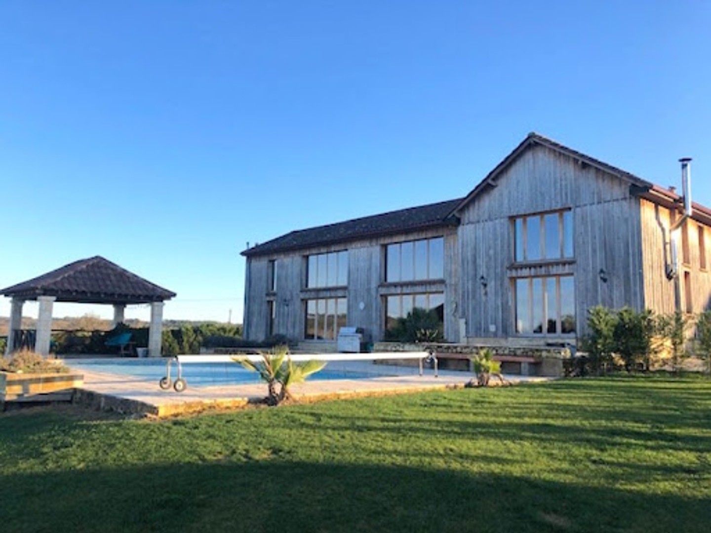 Maison 20 pièces 900 m²