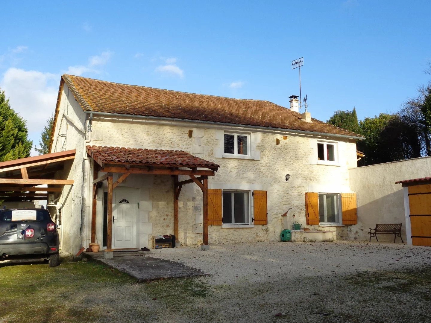 Maison à vendre - 7 pièces - 270m2 - Celles (24600)