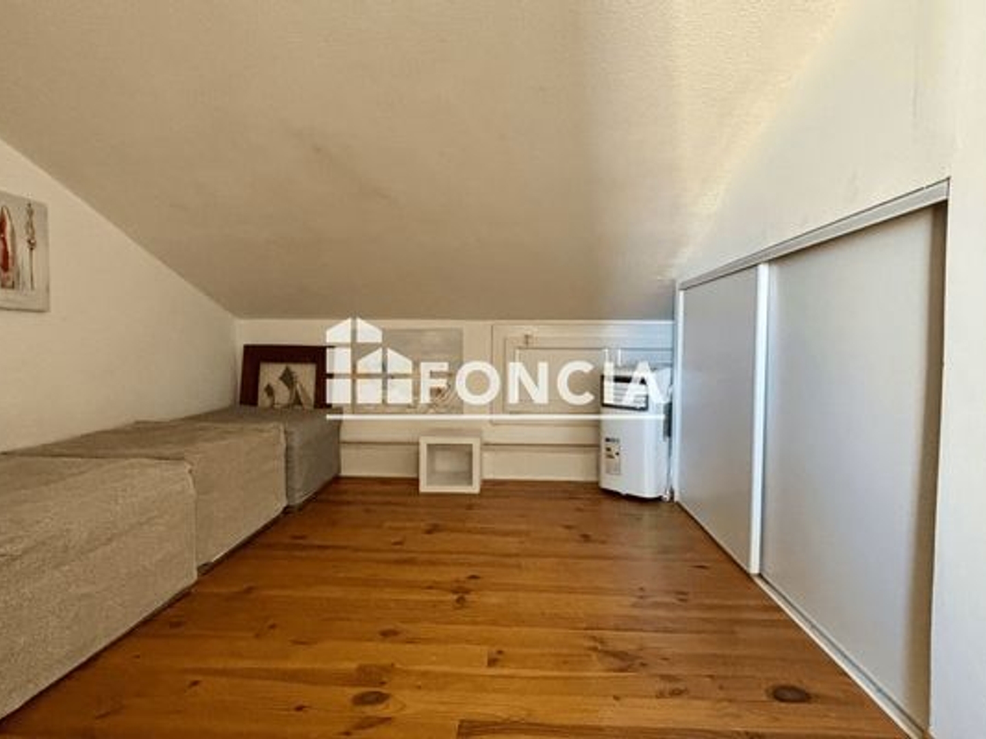 Appartement à vendre - 3 pièces - 35m2 - Hyères (83400)