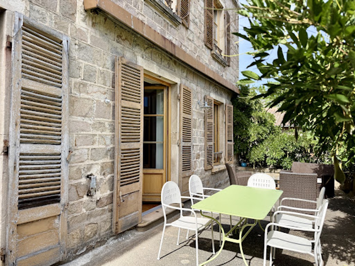 Maison à vendre - 6 pièces - 194m2 - Saint-Didier-Sur-... (69430)