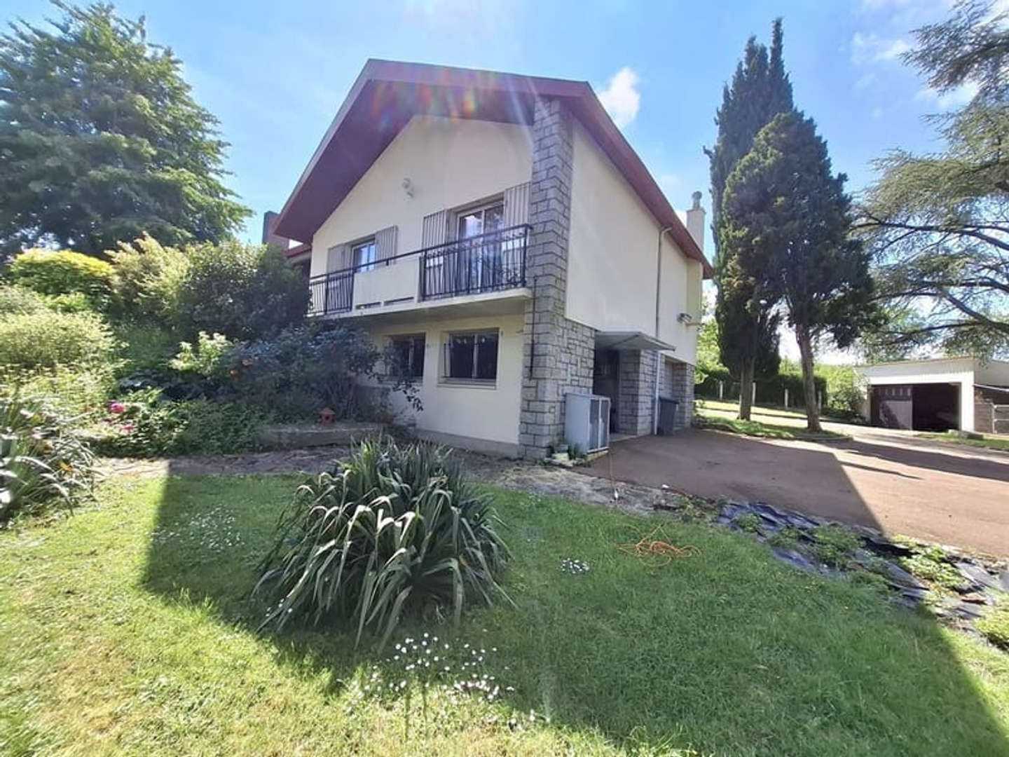 Maison à vendre - 5 pièces - 132m2 - Beaumont-Sur-Sarthe (72170)