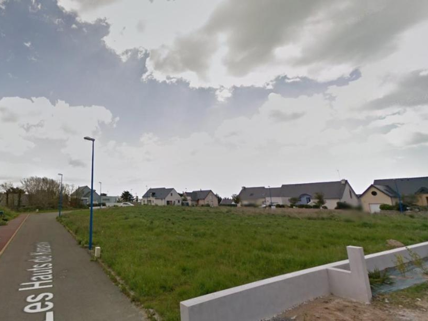 Terrain 754 m²