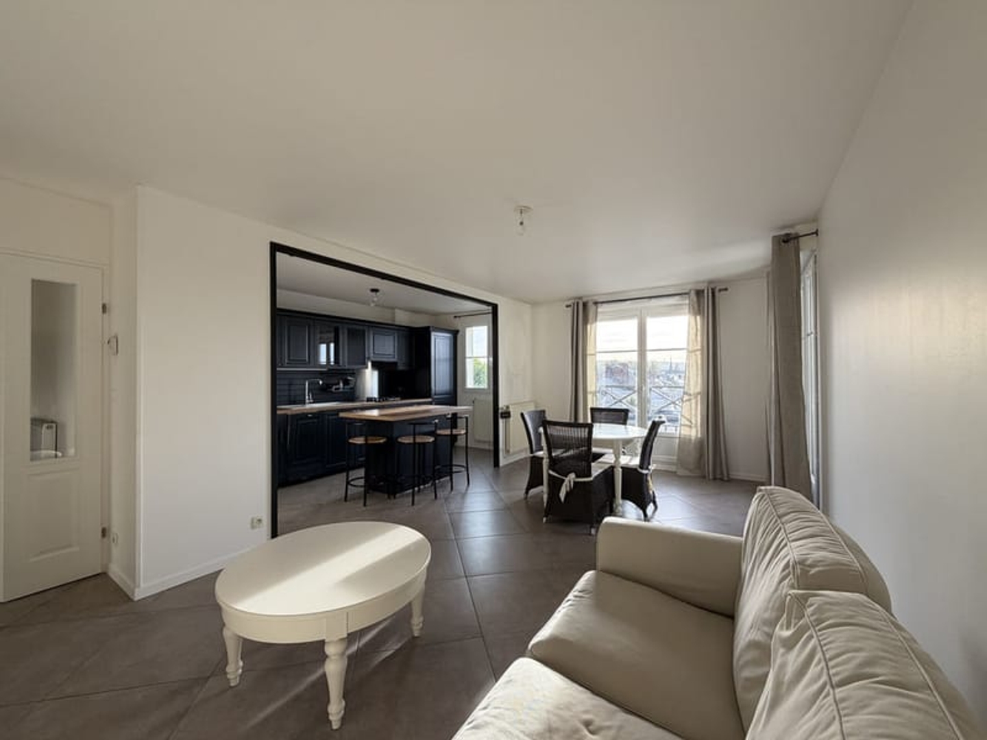 Appartement à vendre - 3 pièces - 70m2 - Villers-Cotterêts (02600)