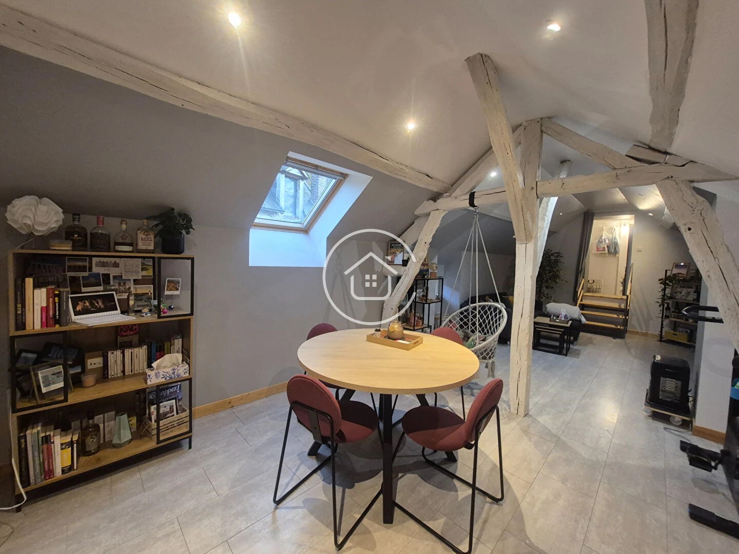 Maison 9 pièces 212 m²