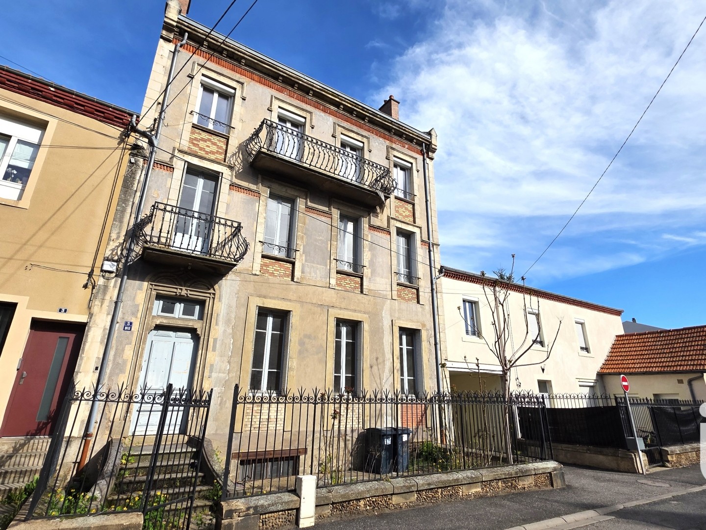 Immeuble de rapport 220 m²