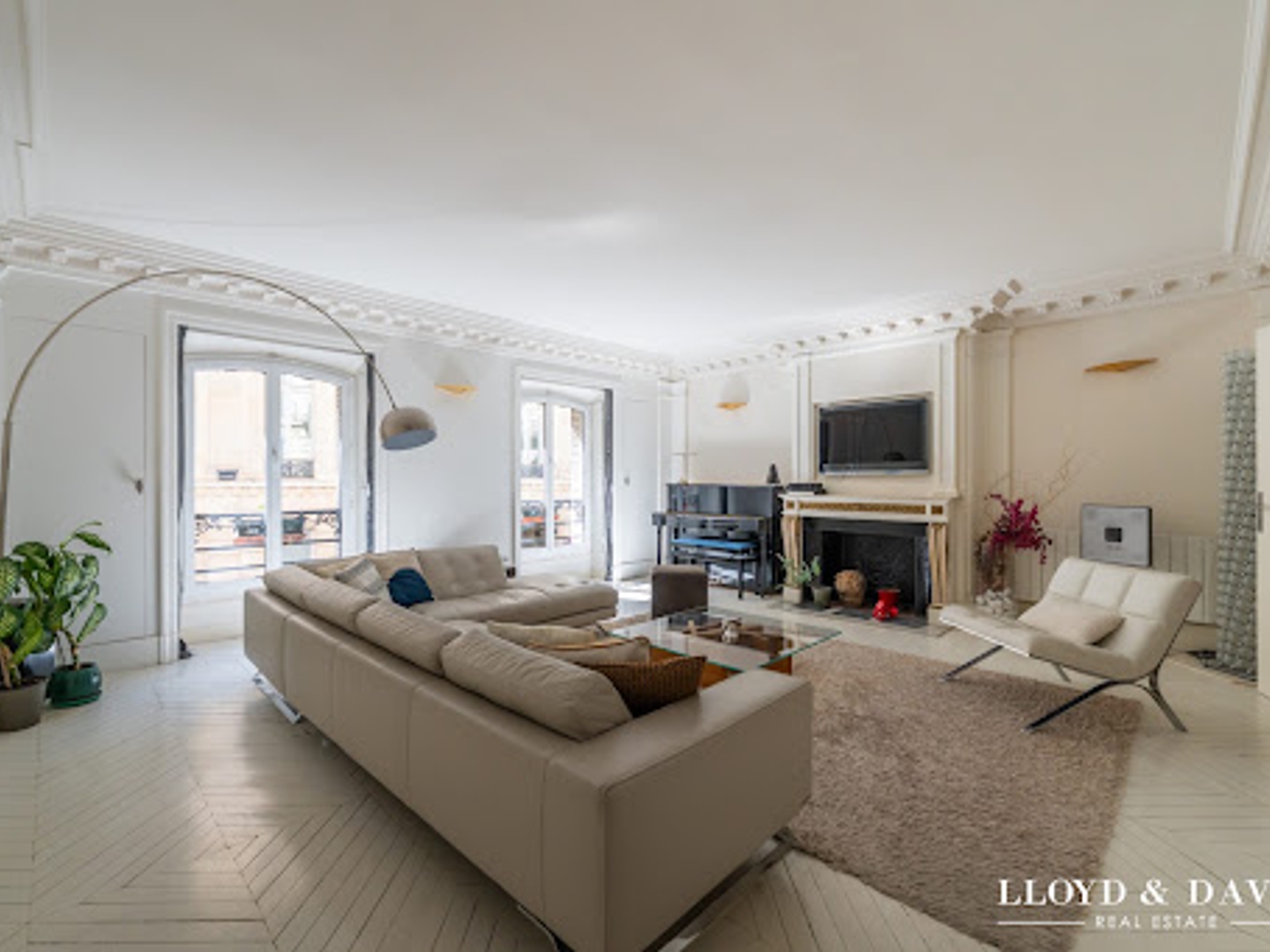 Appartement 5 pièces 197 m²
