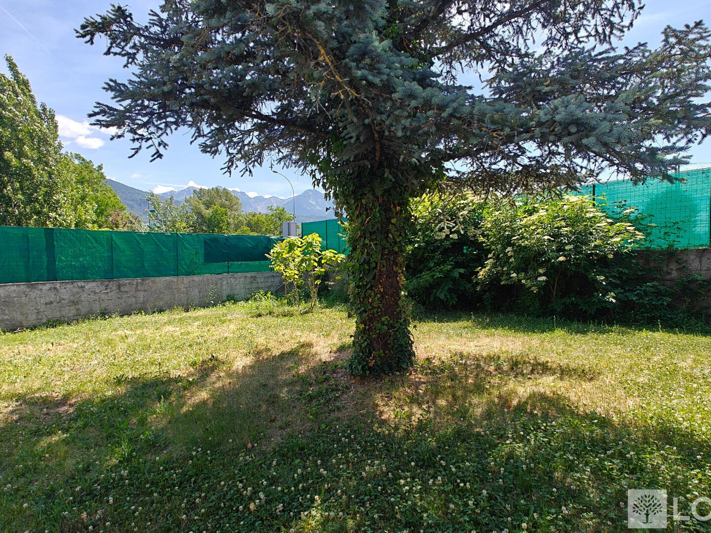 Appartement à vendre - 6 pièces - 180m2 - Embrun (05200)