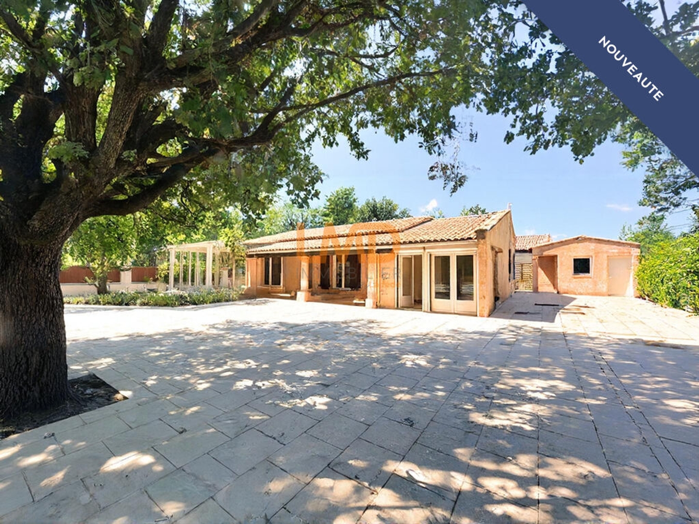 Maison à vendre - 7 pièces - 105m2 - Bagnols-En-Forêt (83600)