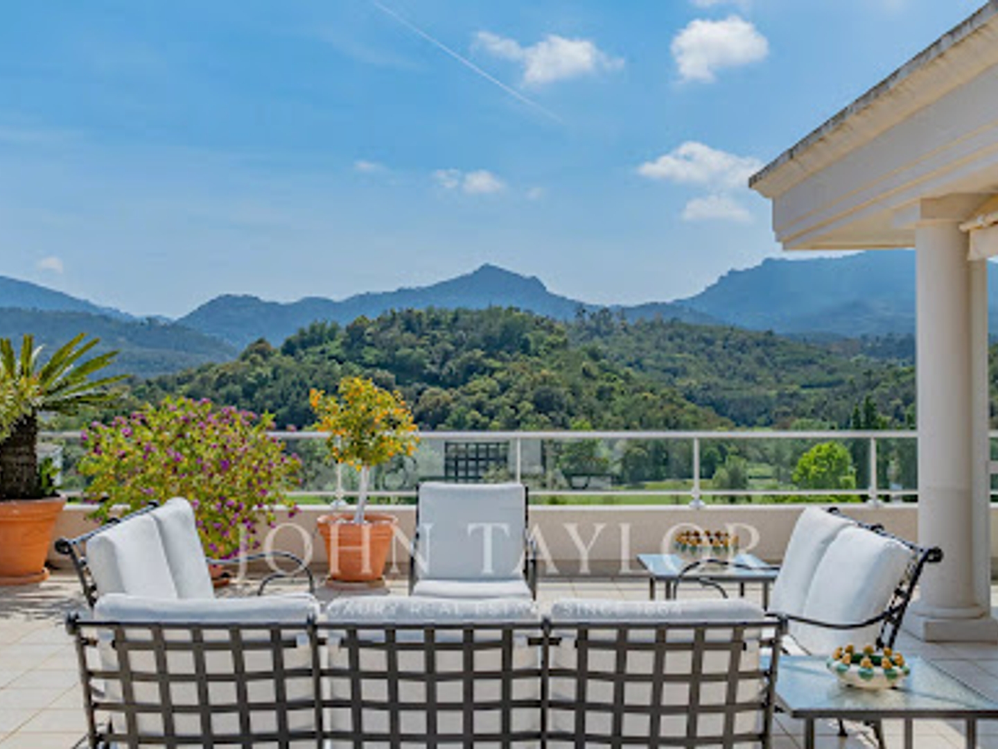 Appartement 4 pièces 171 m²