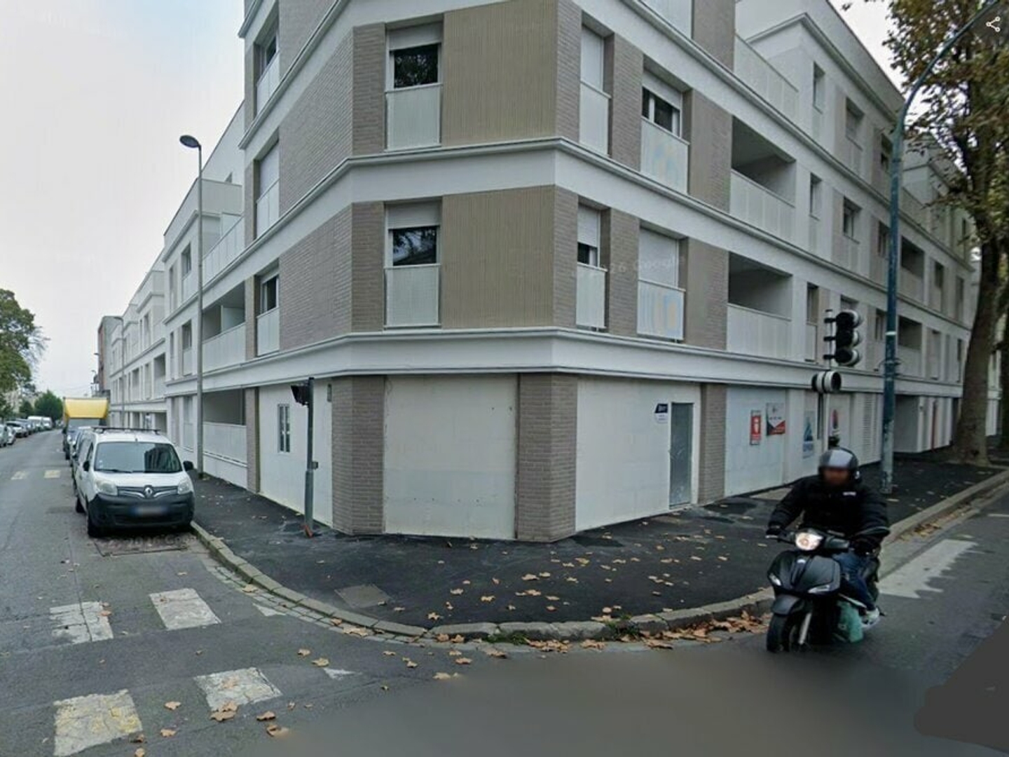 LOCAL COMMERCIAL A VENDRE