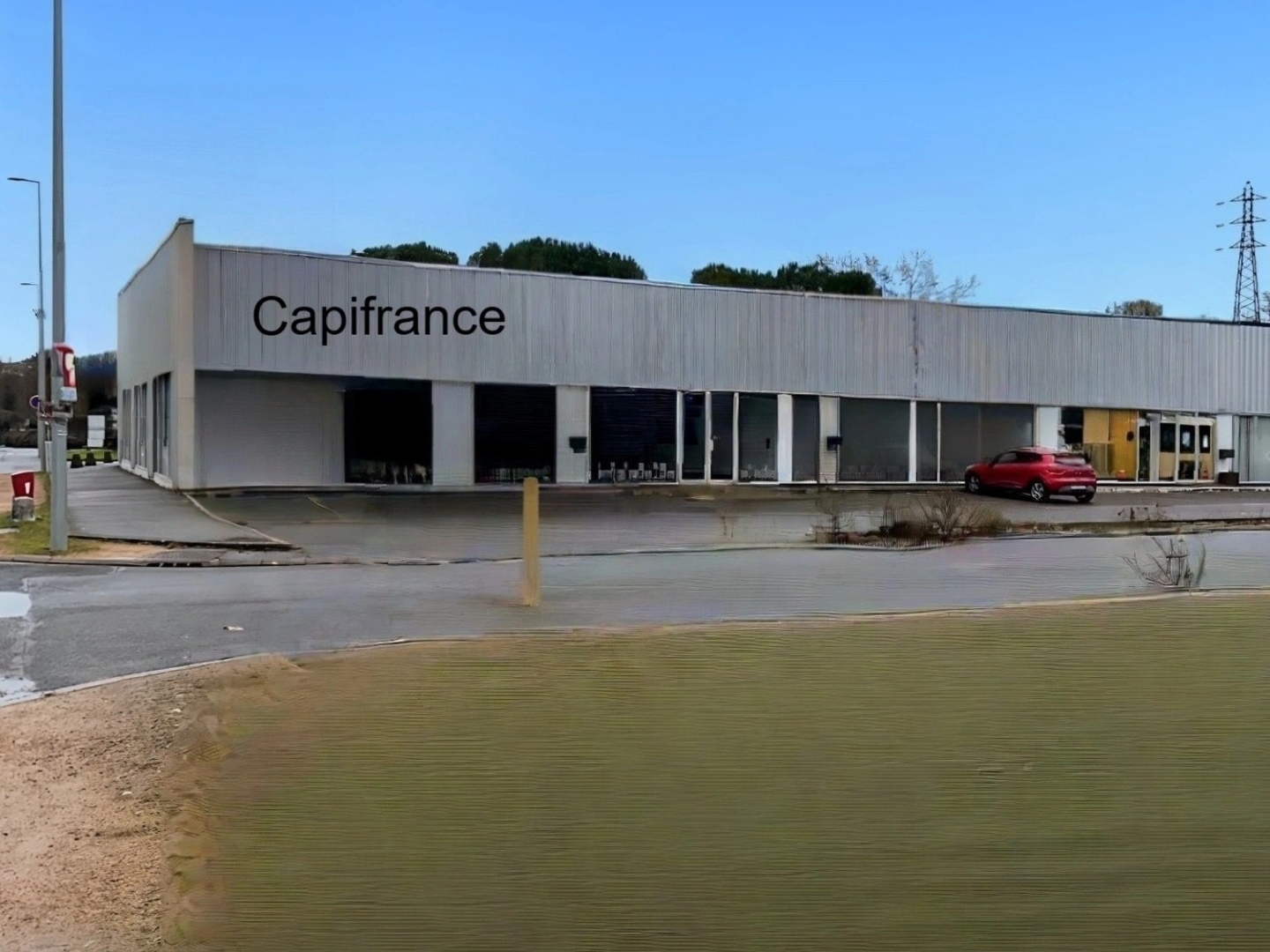 Local commercial 5 pièces 817 m²