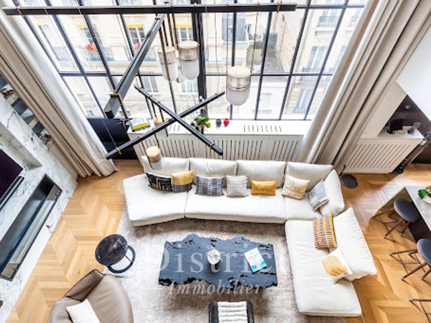 Appartement à vendre - 4 pièces - 144m2 - Paris 17e (75017)