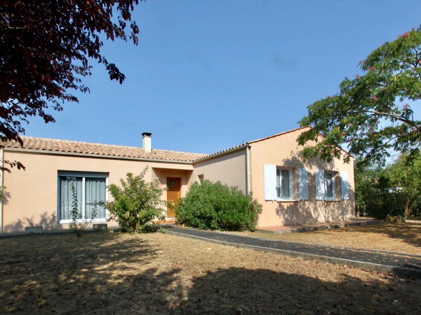 Maison à vendre - 6 pièces - 120m2 - Saint-Mard (17700)